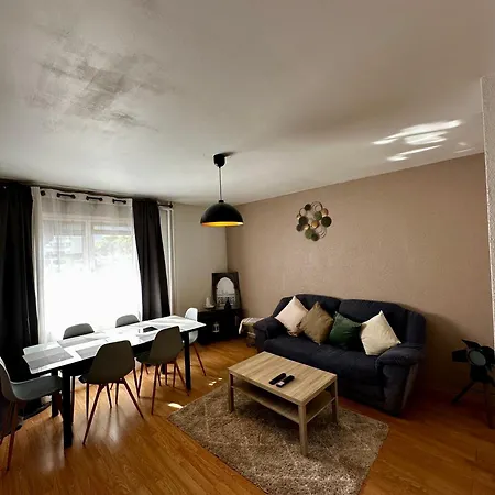 Apartman Le Madrid Spacieux 4 Pieces Parking Privee